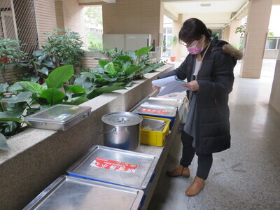 111-1學生午餐輔導---區營養師