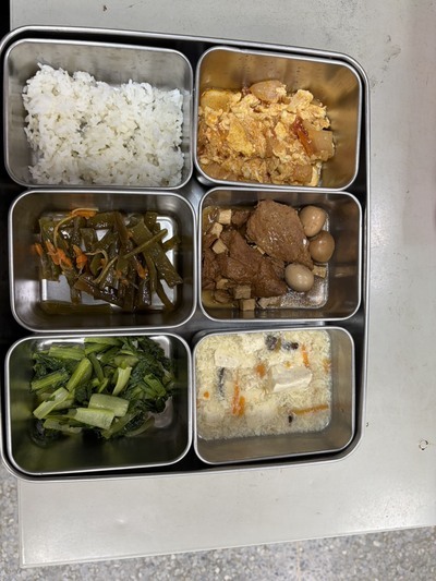 115.03.02午餐菜色圖片