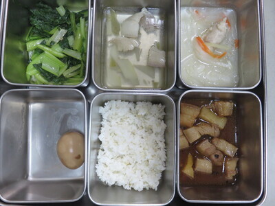 114.4.15午餐菜色