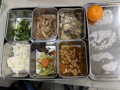 115.03.03午餐菜色圖片