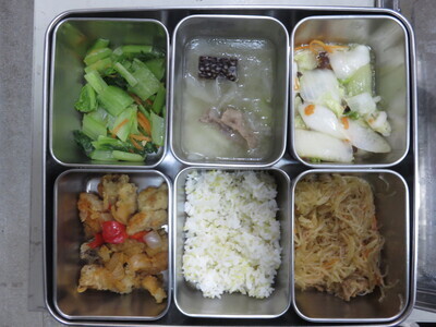 114.12.18午餐菜色圖片