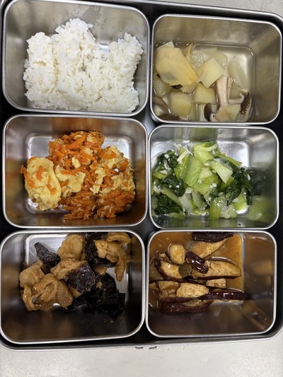 115.03.09 午餐菜色圖片