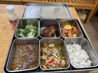 115.03.19 午餐菜色圖片
