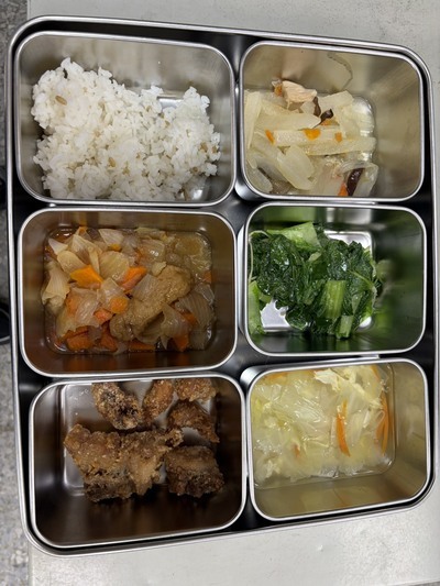 115.04.21 午餐菜色