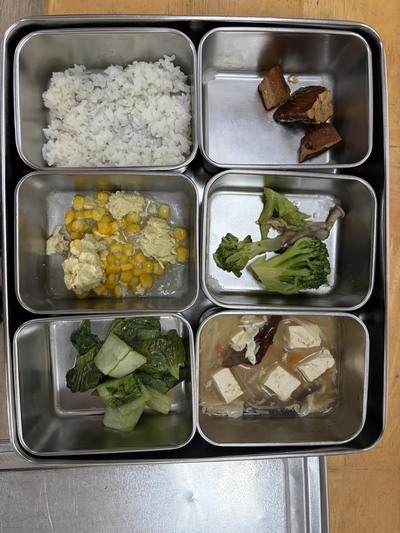 115.2.23午餐菜色圖片