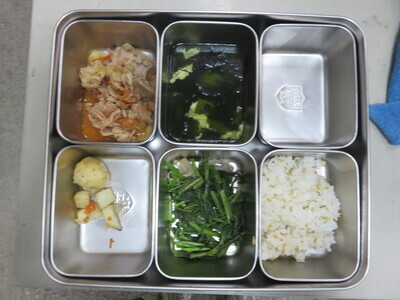 115.10.13午餐菜色