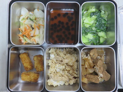 114.12.3午餐菜色圖片