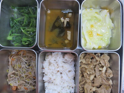 114.12.5午餐菜色圖片