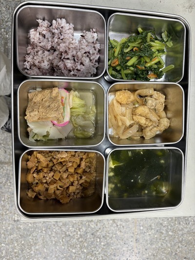 115.05.14 午餐菜色