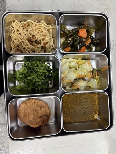 115.05.20 午餐菜色