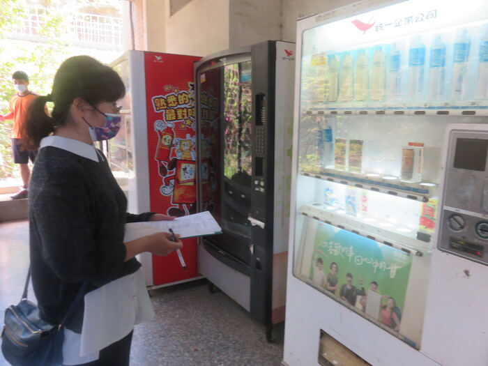 110-2學生午餐輔導---區營養師